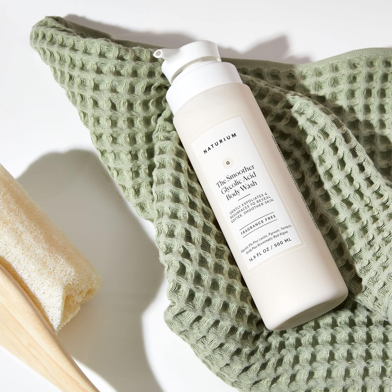 Naturium The Smoother Exfoliating Body Wash